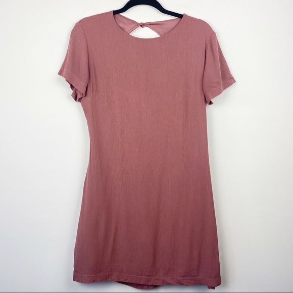 LULU'S Pink Mauve Textured Short Sleeve Lined Mini Dress Keyhole Back Small S - Picture 1 of 11
